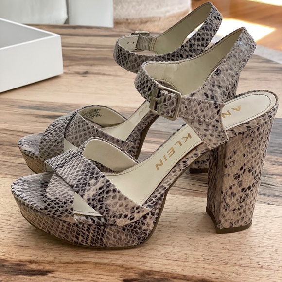 Anne Klein Platform Sandals - Picture 1 of 3